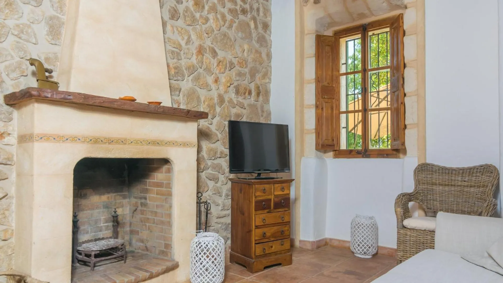 Son Paparra Villa With Private Pool In Inca Inca (Mallorca)